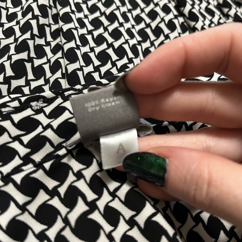 Ann Taylor maxi dress black and white size 12 - Picture 5 of 5